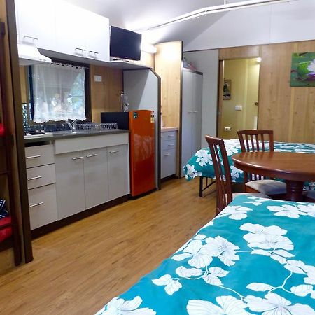Lake Eacham Tourist Park & Cabins Екстериор снимка